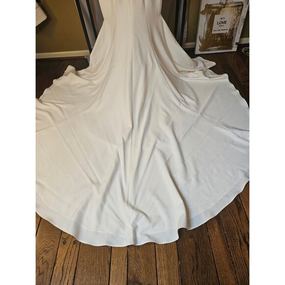 Tebault Bridal Mermaid Wedding Dress with Train – Size 18 True Size 14 - Picture 15 of 16
